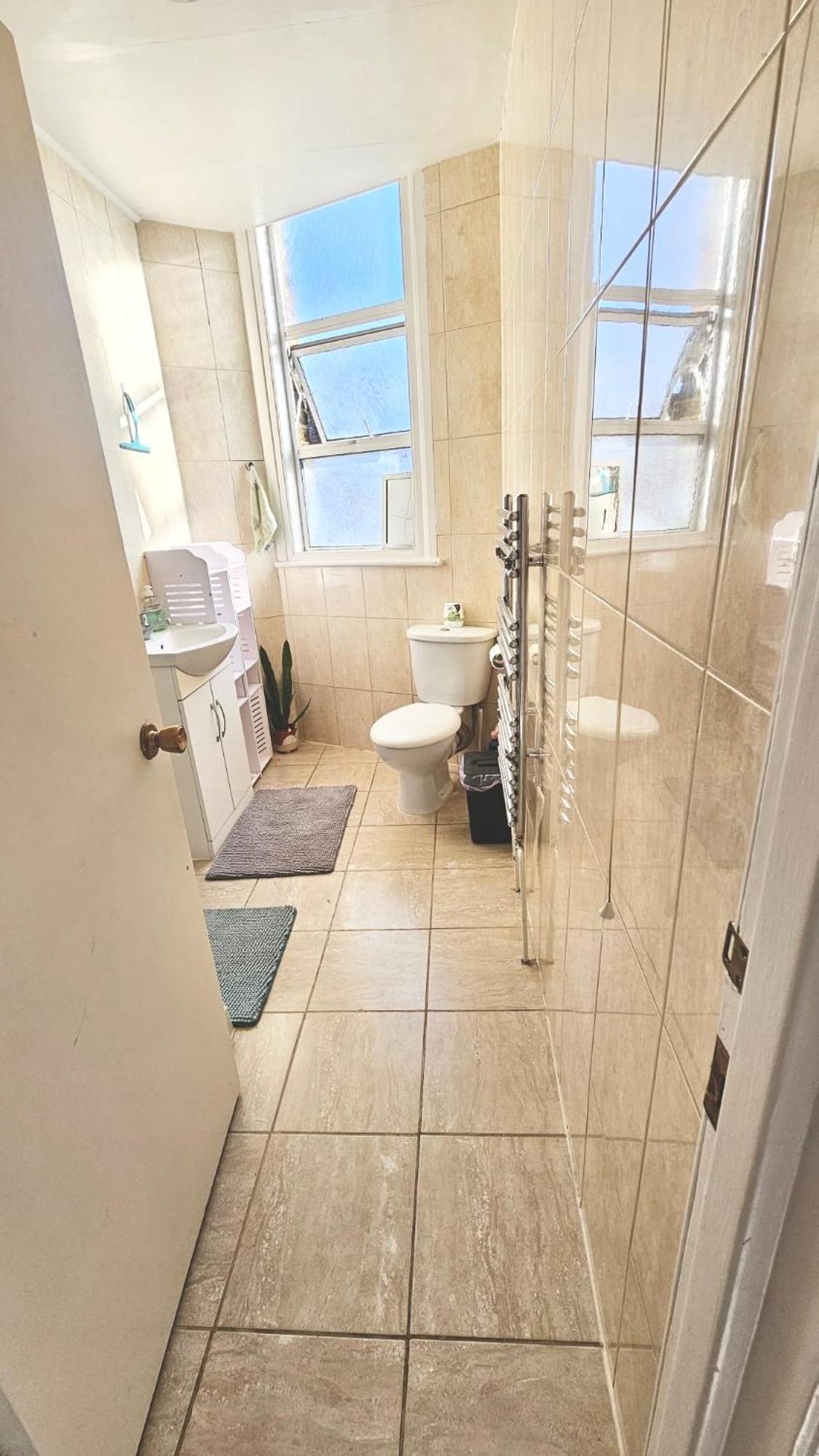 Gasthof Single Near Bayswater Close To Tube & Bus *